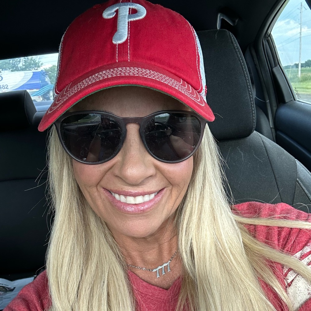 Meet your Posher, Mandy